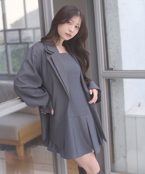 Ambre Neige(アンブルネージュ)の「pleats mini camisole dress / プリーツミニキャミワンピース(ワンピース・レディース・チャコールグレー/ベージュ/ダークブラウン・FREE)」の6枚目の写真