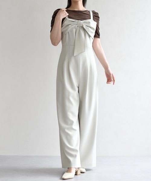 31 Sons de mode(トランテアン ソン ドゥ モード)の「2026春夏新作 リボンモチーフコンビネゾン(つなぎ/オールインワン・レディース・グリーン/グレイッシュベージュ/ブラック・M/S)」の1枚目の写真