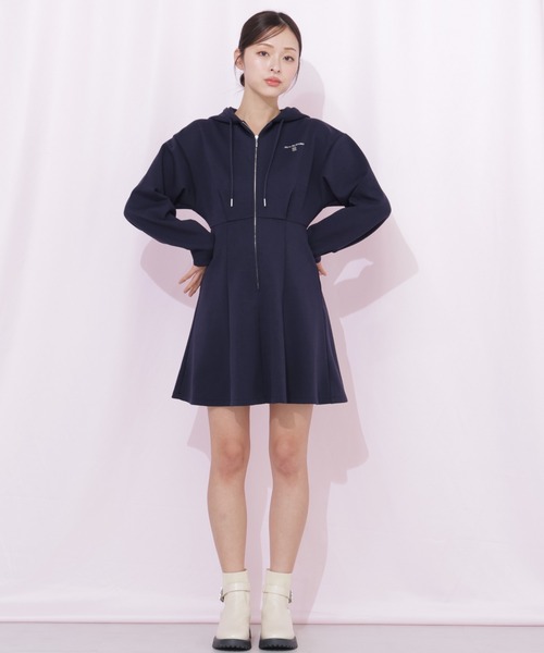 JILL by JILL STUART(ジルバイジルスチュアート)の「ダイバーフーディーミニワンピース(ワンピース・レディース・ネイビー/グレー/ピンク・FREE)」の9枚目の写真