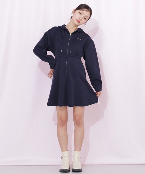 JILL by JILL STUART(ジルバイジルスチュアート)の「ダイバーフーディーミニワンピース(ワンピース・レディース・ネイビー/グレー/ピンク・FREE)」の11枚目の写真