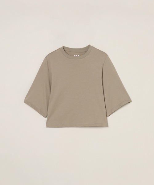 three dots(スリードッツ)の「ミルキージャージー ミニTシャツ(Tシャツ/カットソー・レディース・ブラック/ホワイト系その他/ベージュ系その他・S)」の3枚目の写真