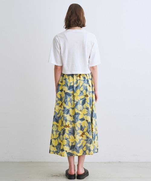 three dots(スリードッツ)の「ミルキージャージー ミニTシャツ(Tシャツ/カットソー・レディース・ブラック/ホワイト系その他/ベージュ系その他・S)」の13枚目の写真