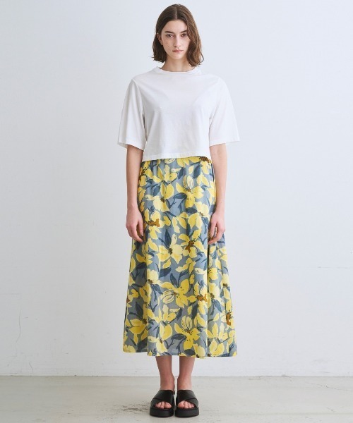 three dots(スリードッツ)の「ミルキージャージー ミニTシャツ(Tシャツ/カットソー・レディース・ブラック/ホワイト系その他/ベージュ系その他・S)」の11枚目の写真