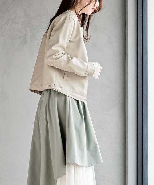 rps（アールピーエス）の「ノーカラーライダースジャケット（ライダースジャケット・レディース・アイボリー/ブラック・フリー）」の4枚目の写真