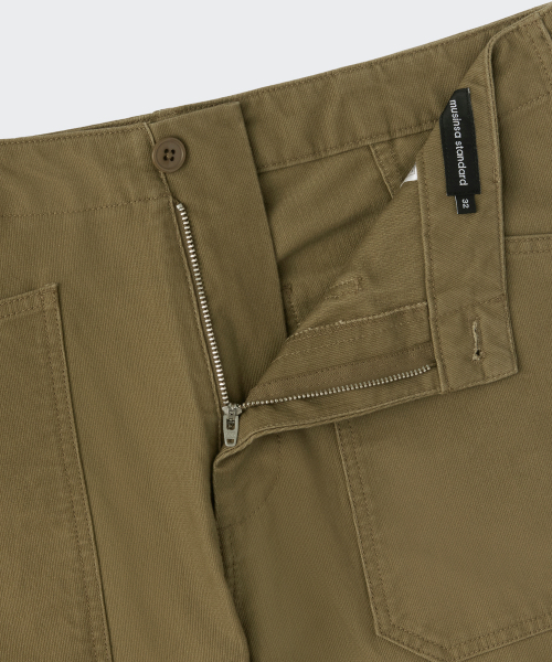 MUSINSA STANDARD（ムシンサスタンダード）の「US NAVY ジャングルクロス N-1 デッキパンツ [ベージュ]（その他パンツ・メンズ・その他・29/30/31/33/26/27/28/40/38/42/36/34/32）」の2枚目の写真