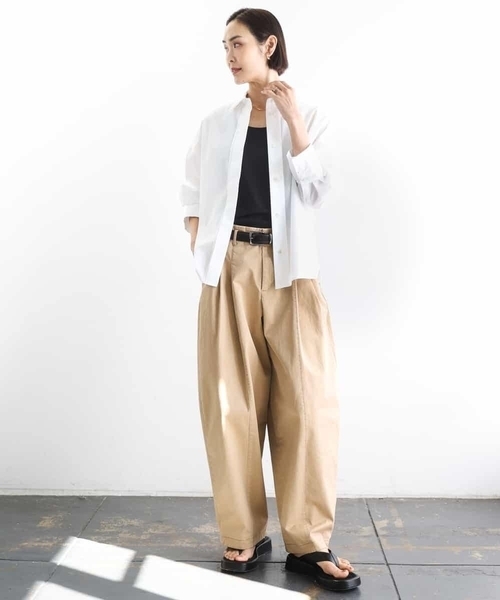 MICHEL KLEIN(ミッシェル・クラン)の「オーバーサイズシャンブレーシャツ(シャツ/ブラウス・レディース・ホワイト/ダークインディゴブルー・38)」の4枚目の写真