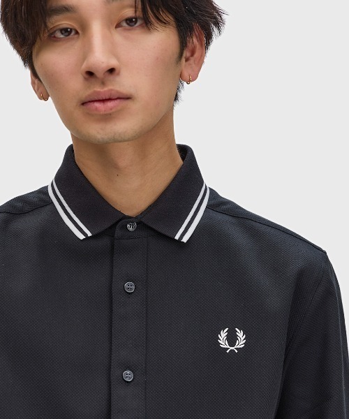 FRED PERRY(フレッドペリー)の「Polo Collar Shirt/ポロカラーシャツ(シャツ/ブラウス・メンズ・ホワイト/ブラック・M/S/L)」の7枚目の写真