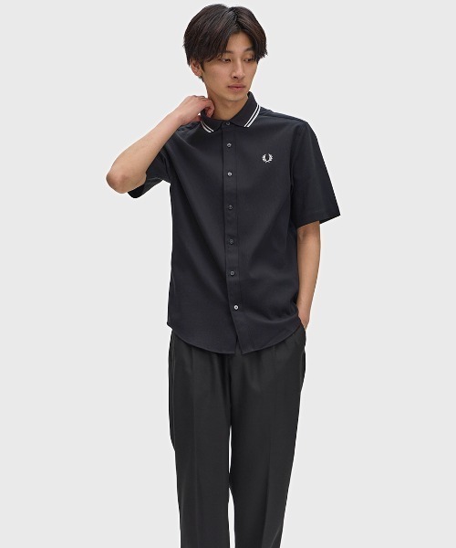 FRED PERRY(フレッドペリー)の「Polo Collar Shirt/ポロカラーシャツ(シャツ/ブラウス・メンズ・ホワイト/ブラック・M/S/L)」の6枚目の写真
