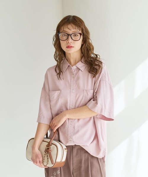 BAYFLOW（ベイフロー）の「[簡単ブラウジング仕様]2WAYスタンダート半袖シャツ（シャツ/ブラウス・レディース・ブルー/オフホワイト/ライトグリーン/モーブ系/ブラウン系/チャコール・FREE）」の10枚目の写真