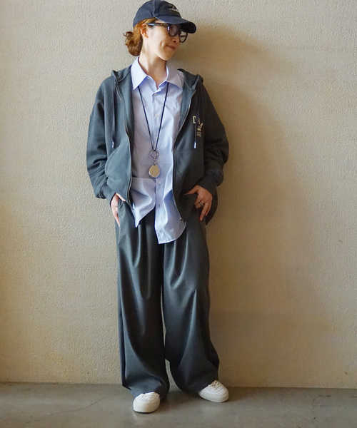 JOURNAL STANDARD LUXE（ジャーナルスタンダード　ラックス）の「TR タックパンツ（その他パンツ・レディース・チャコールグレー/ライトグレー・FREE）」の14枚目の写真