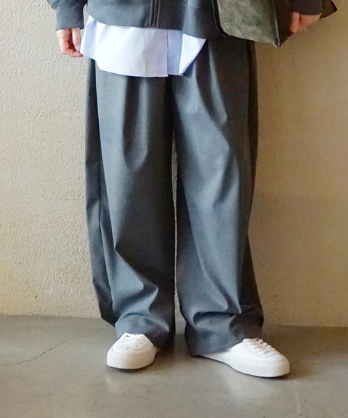 JOURNAL STANDARD LUXE（ジャーナルスタンダード　ラックス）の「TR タックパンツ（その他パンツ・レディース・チャコールグレー/ライトグレー・FREE）」の13枚目の写真