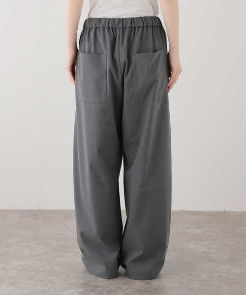 JOURNAL STANDARD LUXE（ジャーナルスタンダード　ラックス）の「TR タックパンツ（その他パンツ・レディース・チャコールグレー/ライトグレー・FREE）」の7枚目の写真