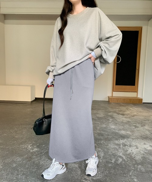 by LEGNA(バイレグナ)の「紐づけIラインロングスカート(スカート・レディース・ブラック/ネイビー/ライトグレー・MEDIUM/SMALL)」の17枚目の写真