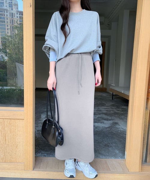 by LEGNA(バイレグナ)の「紐づけIラインロングスカート(スカート・レディース・ブラック/ネイビー/ライトグレー・MEDIUM/SMALL)」の20枚目の写真