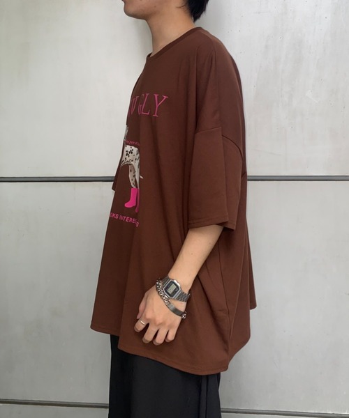 link lot（リンクロット）の「【男女兼用】ビッグシルエットワンちゃんカラーロゴプリントT（Tシャツ/カットソー・レディース・オートミール/チャコール/ホワイト/ブラウン・F）」の8枚目の写真