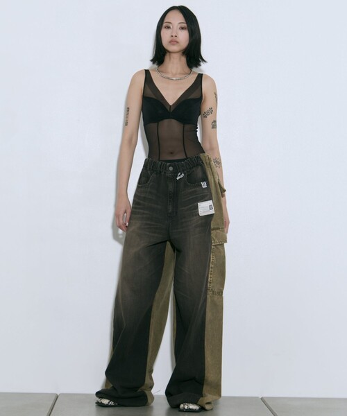 MIHARAYASUHIRO(ミハラヤスヒロ)の「【MIHARA YASUHIRO/ミハラヤスヒロ】COMBINED DENIM×CARGO PANTS(デニムパンツ・レディース・ブラック/ダークインディゴブルー・36/38)」の7枚目の写真