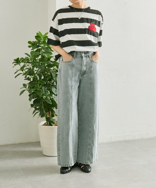 ear PAPILLONNER（イアパピヨネ）の「【HELLO KITTY（ハローキティ）×ear】コラボTシャツ《手洗い可》（Tシャツ/カットソー・レディース・ブラック/ブラック系その他・FREE）」の9枚目の写真