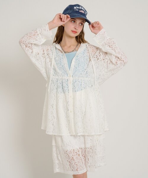 w closet（ダブルクローゼット）の「【3色展開/ウエストゴム】ドロストフードシャツ（シャツ/ブラウス・レディース・ネイビー/オフホワイト/ピンク/グリーン・FREE）」の14枚目の写真