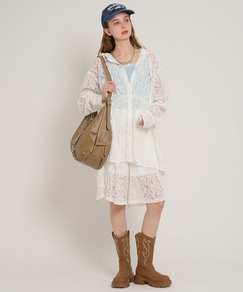 w closet(ダブルクローゼット)の「【3色展開/ウエストゴム】ドロストフードシャツ(シャツ/ブラウス・レディース・ネイビー/オフホワイト/ピンク/グリーン・FREE)」の14枚目の写真