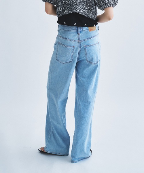 CODE A(コードエー)の「NEEDBY heritage|LUNA(デニムパンツ・レディース・サックスブルー/ホワイト・23/24/25/26/22)」の2枚目の写真