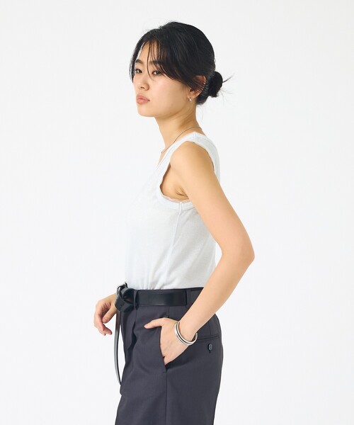 Rouge vif(ルージュヴィフ)の「ラメリブニットタンクトップ(タンクトップ・レディース・オフホワイト/ブラック・フリー)」の10枚目の写真