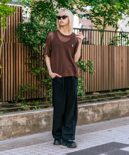 U.S. POLO ASSN.(ユーエスポロアッスン)の「【U.S. POLO ASSN./ユーエスポロアッスン】【とろみ素材 蒸れにくくさらさら】透かし編みニットTシャツ 透け感 涼しい サマーニット 高見え 上品(ニット/セーター・レディース・ピンク/ブラウン/オフホワイト/ブラック・MEDIUM/LARGE)」の10枚目の写真