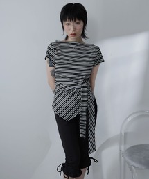 アシメデザインボートネックボーダーTシャツ