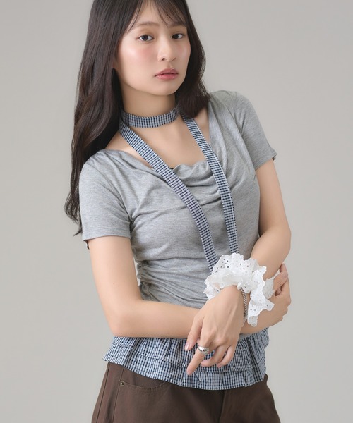 apres jour mignon(アプレジュールミニョン)の「ドレープ裾フリルトップス(Tシャツ/カットソー・レディース・グレー/ブラック・LARGE/フリー)」の14枚目の写真