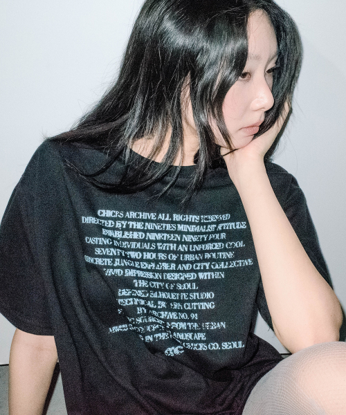CHICKS(チックス)の「アッセンブルレタリングオーバー半袖ブラック(Tシャツ/カットソー・レディース・ブラック・ONE SIZE/TWO)」の2枚目の写真