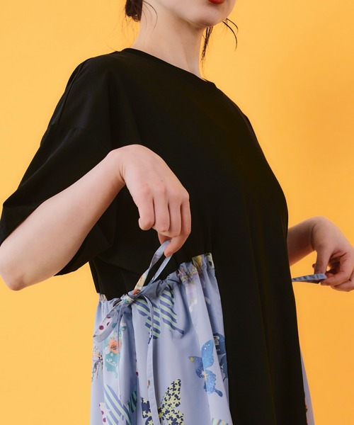 ScoLar(スカラー)の「162661:天竺×蝶柄布帛ワンピース(ワンピース・レディース・チャコールグレー/ブラック・M)」の7枚目の写真