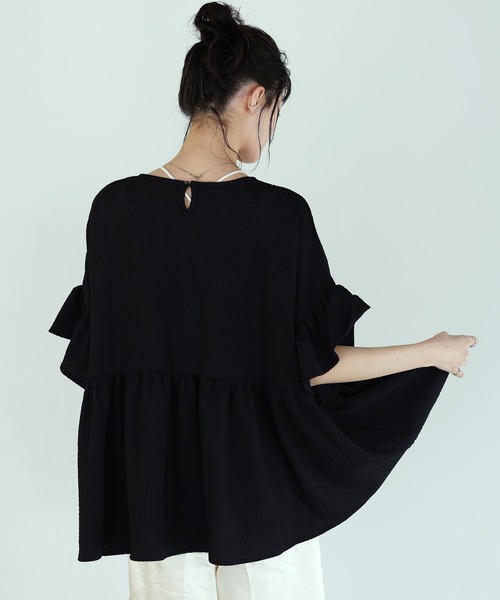 shetila(シェティラ)の「ノンストレス ふんわり フリルトップス(Tシャツ/カットソー・レディース・ブラック/オフホワイト/ミント・M)」の16枚目の写真