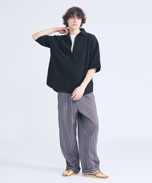 ABAHOUSE(アバハウス)の「リネンライク ストライプ ワイド イージーパンツ(その他パンツ・メンズ・グレイッシュブルー/ベージュ/チャコールグレー・46/48)」の4枚目の写真