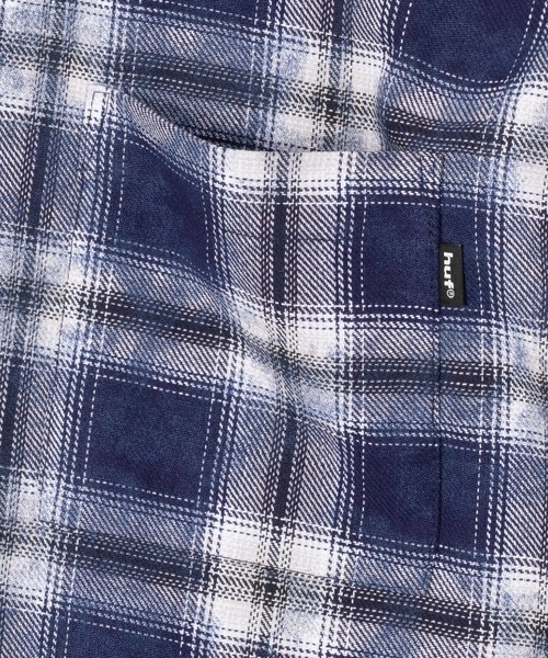 HUF(ハフ)の「MISTY PLAID SHIRT(シャツ/ブラウス・メンズ・ネイビー/ベージュ・M/S/XL/L)」の13枚目の写真