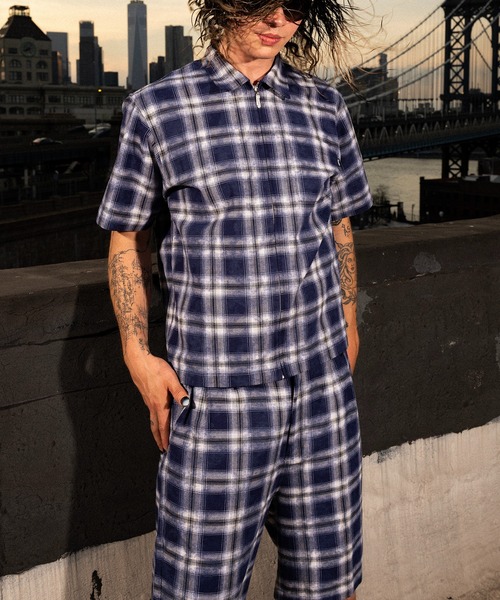 HUF(ハフ)の「MISTY PLAID SHIRT(シャツ/ブラウス・メンズ・ネイビー/ベージュ・M/S/XL/L)」の3枚目の写真