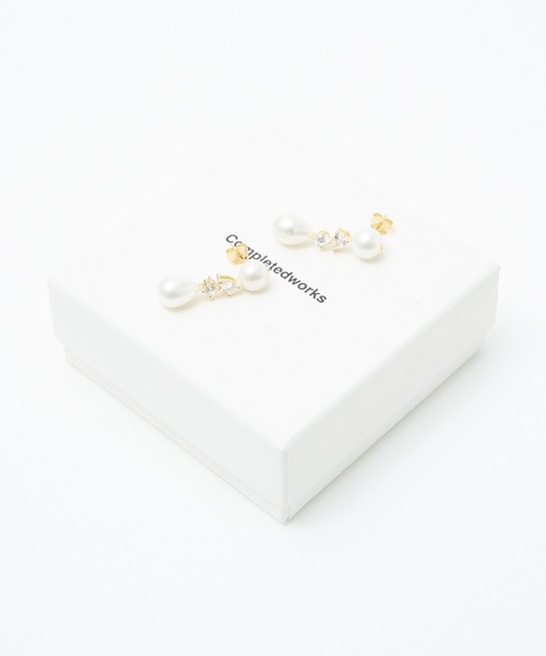 DESIGNWORKS(デザインワークス)の「【Completedworks /コンプリーテッドワークス】パールピアス(ピアス(両耳用)・レディース・ゴールド・フリー)」の7枚目の写真