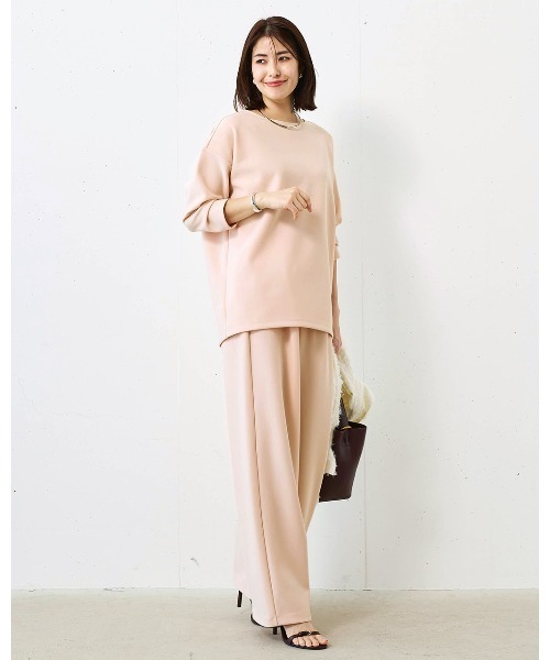 DoCLASSE( ドゥクラッセ)の「イージージョーゼット・セミワイドパンツ(その他パンツ・レディース・ピンクベージュ/キャメル・M/LL/L/S/3L)」の3枚目の写真
