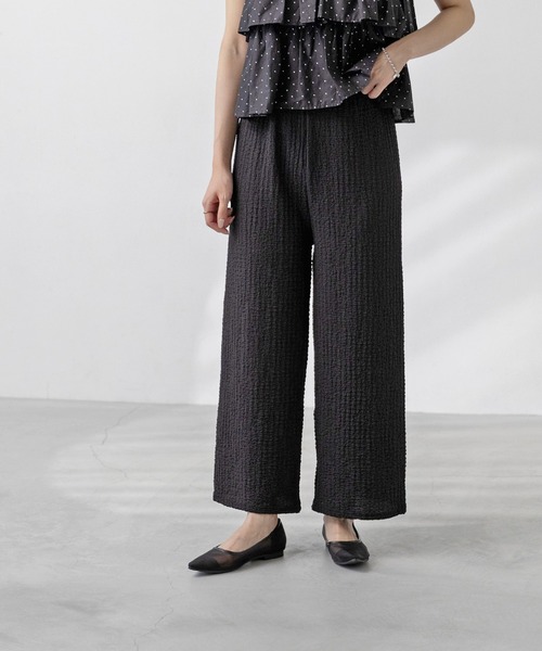 welleg（ウェレッグ）の「ぽこぽこ リラックス ゴム パンツ（その他パンツ・レディース・ブラック/グリーン/ブルー/パープル/ベージュ・M）」の2枚目の写真