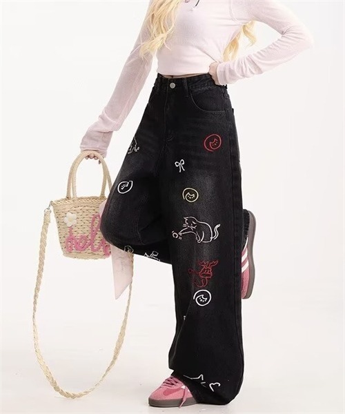FREE STYLISTS(フリー スタイリスト)の「刺繍柄ワイドデニムパンツ(デニムパンツ・レディース・ブラック・XL/L/S/M)」の11枚目の写真