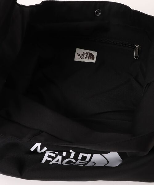 THE NORTH FACE(ザノースフェイス)の「【THE NORTH FACE】BIG LOGO SHOULDER BAG NN2PR21J(ショルダーバッグ・レディース・ブラック・FREE)」の4枚目の写真