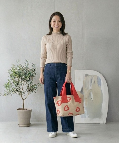 BACKYARD FAMILY(バックヤードファミリー)の「撥水 トートバッグ(トートバッグ・レディース・グレー/ブラック×シルバー/ブラック系2/グレー系/アイボリー/ベージュ系1/ブラック系1/ピンク系/イエロー系/ネイビー・FREE)」の11枚目の写真