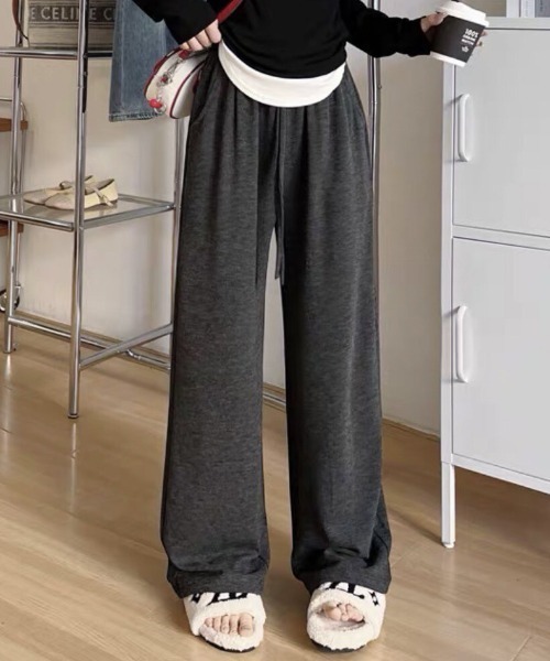 NANEA（ナネア）の「カットイージーパンツ（スウェットパンツ・レディース・チャコールグレー/ブラック/グレー・MEDIUM）」の3枚目の写真