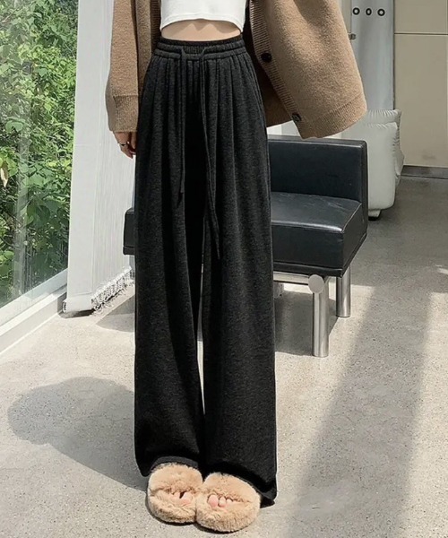 NANEA（ナネア）の「カットイージーパンツ（スウェットパンツ・レディース・チャコールグレー/ブラック/グレー・MEDIUM）」の6枚目の写真