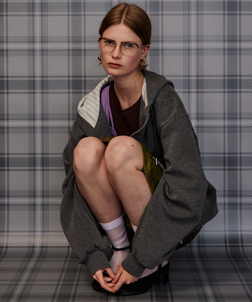 MAISON SPECIAL(メゾンスペシャル)の「Cardboard Hoodie/ダンボールパーカー(パーカー・レディース・グレー/グリーン/ブラック・FREE)」の6枚目の写真