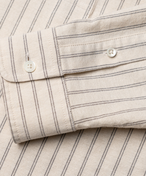 EDINBURGH CLUB（エディンバラクラブ）の「PULLOVER OXFORD STRIPED SHIRT (IVORY)（シャツ/ブラウス・メンズ・アイボリー・SMALL/MEDIUM/LARGE）」の7枚目の写真
