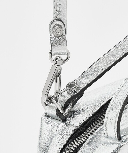 GIANNI CHIARINI（ジャンニ キアリーニ）の「＜GIANNI CHIARINI＞ALIFA MTL M バッグ（トートバッグ・レディース・シルバー・FREE）」の9枚目の写真