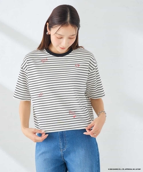 a.v.v(アーヴェヴェ)の「HELLO KITTY クロップドTシャツ(Tシャツ/カットソー・レディース・ネイビー/ホワイト・39)」の9枚目の写真