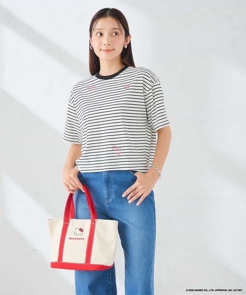 a.v.v(アーヴェヴェ)の「HELLO KITTY クロップドTシャツ(Tシャツ/カットソー・レディース・ネイビー/ホワイト・39)」の15枚目の写真