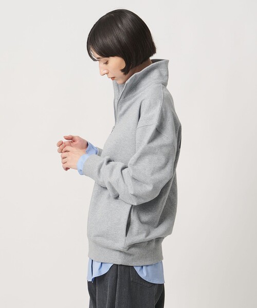 NOMADIS（ノマディス）の「【別注】＜NOMADIS＞ハーフジップ スウェット ‐united LOVE project 2026（Tシャツ/カットソー・レディース・レッド/グレー系・-）」の4枚目の写真