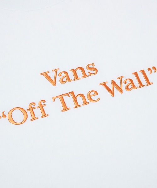 VANS(バンズ)の「スローガン エンブロイダリー Tシャツ / SLOGAN GFX TEE White VN000GRZWHT1(Tシャツ/カットソー・メンズ・ホワイト・SMALL/MEDIUM/LARGE)」の5枚目の写真