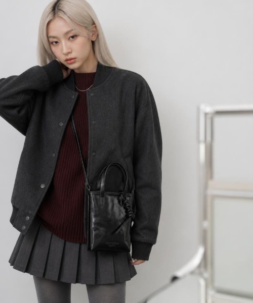 Burner(バーナー)の「【Leathen Leather(レーセンレザー)】マグネット開閉 縦型ミニ2WAYバッグ lea-handbag-7-10【RBT】(ハンドバッグ・メンズ・ブラック/シルバー・FREE)」の8枚目の写真